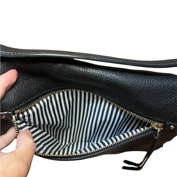 KATE SPADE pebble leather color block crossbody handbag. 💙🖤 - Picture 6 of 9